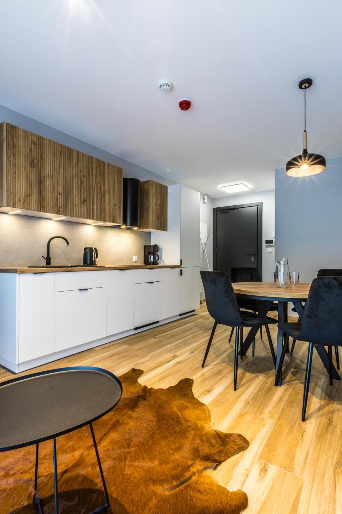 Arena Apartment